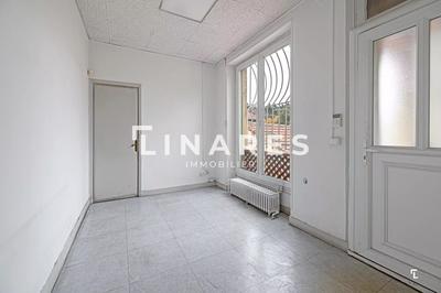 Bureau - 200 m² - 11 pièces