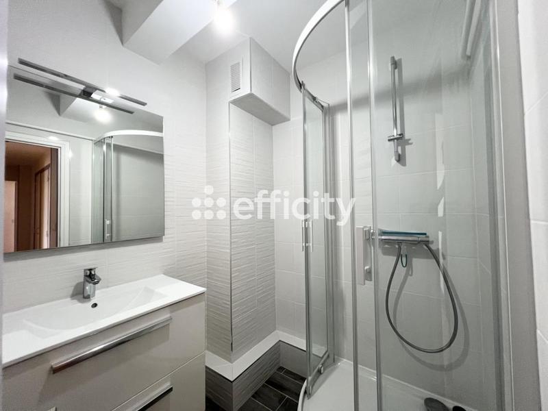 Appartement - 68 m² - 4 pièces