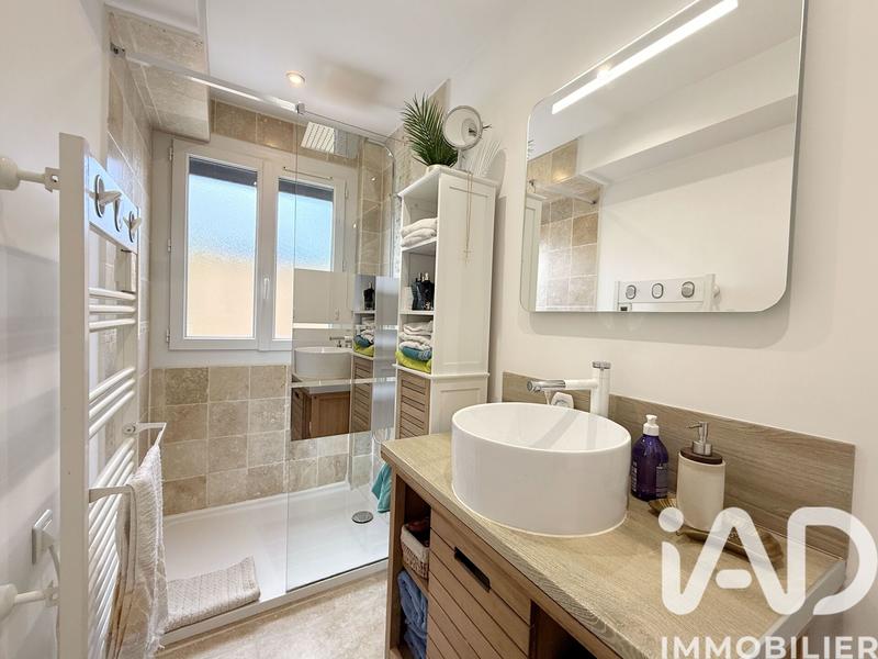 Appartement - 83 m² - 3 pièces