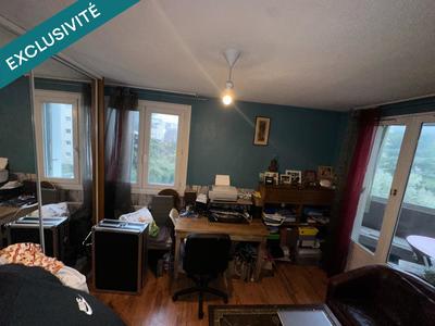 Appartement - 84 m² - 4 pièces