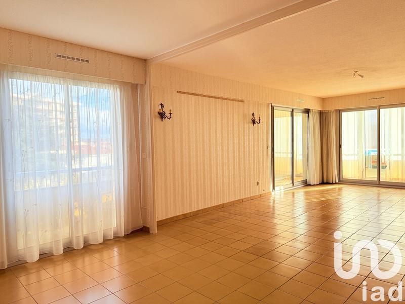 Appartement - 104 m² - 5 pièces