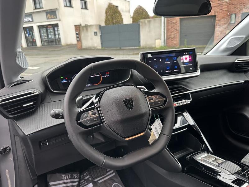 Peugeot 208 Allure Hybrid 110 e-Dcs6