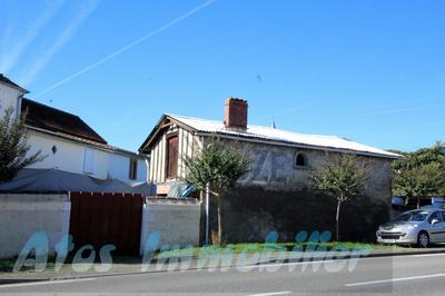 Maison de village - 212 m² - 7 pièces