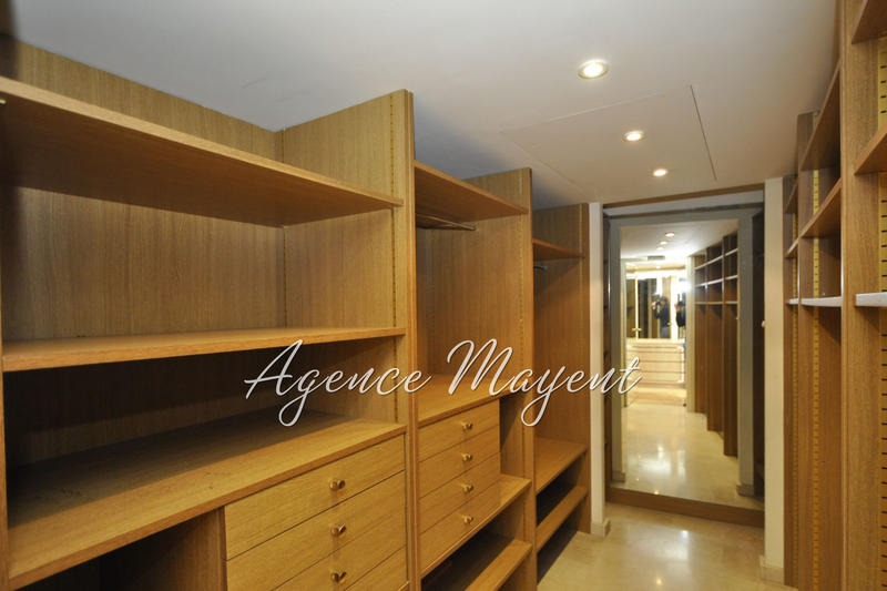 Appartement - 115 m² - 3 pièces