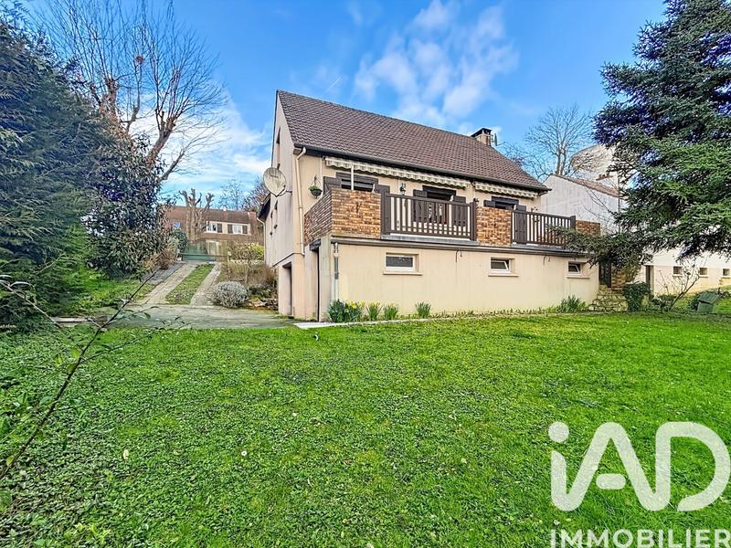 Maison - 122 m² - 6 pièces