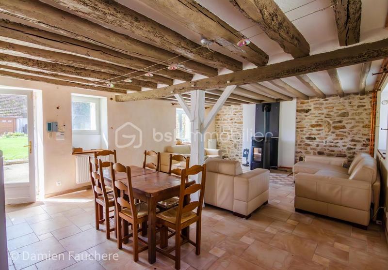 Corps de ferme - 340 m² - 11 pièces