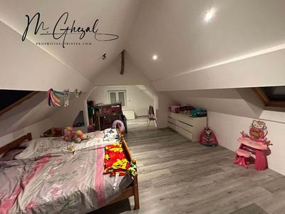 Maison - 120 m² - 4 pièces