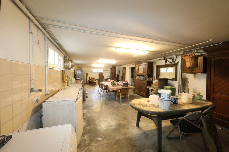 Maison - 203 m² - 7 pièces