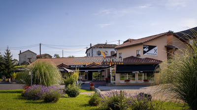 Fonds de commerce - Hôtellerie / Restauration - 200 m²