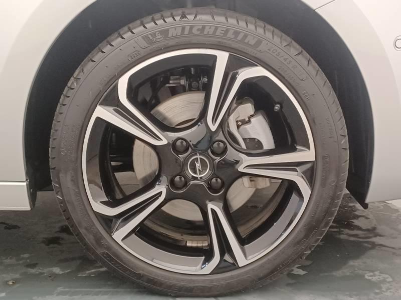 Opel Corsa 1.2 Turbo Hybrid 136 ch e-Dct6 Gs