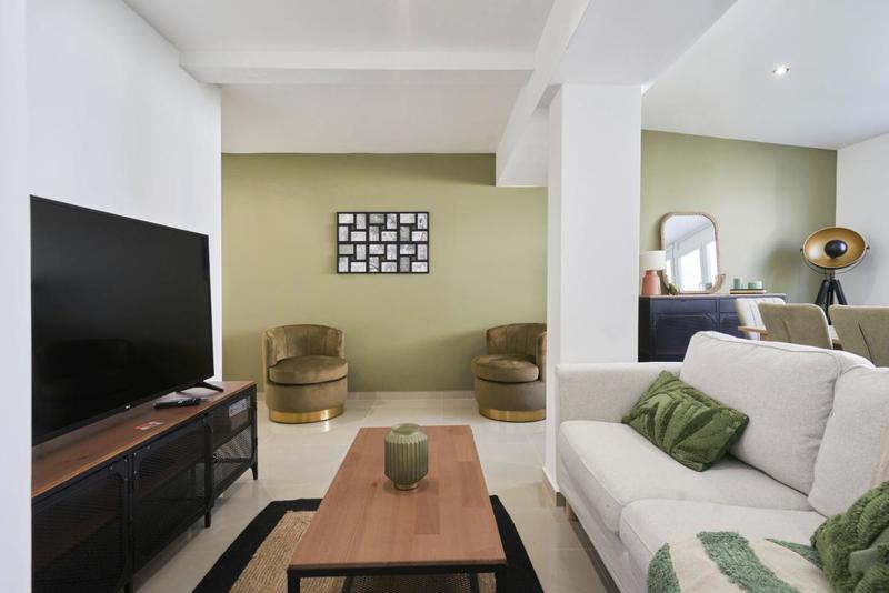 Maison - 98 m² - 6 pièces