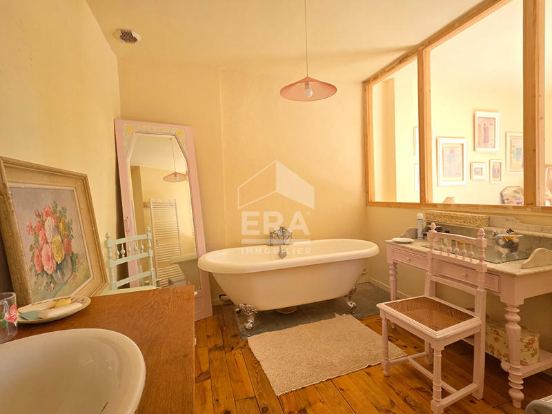 Maison - 142 m² - 5 pièces