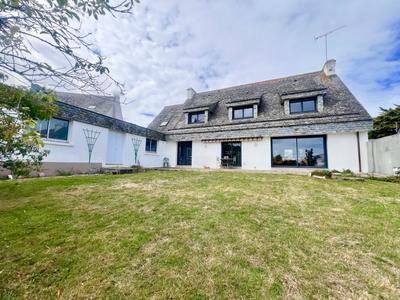 Maison d'architecte - 178 m² - 6 pièces