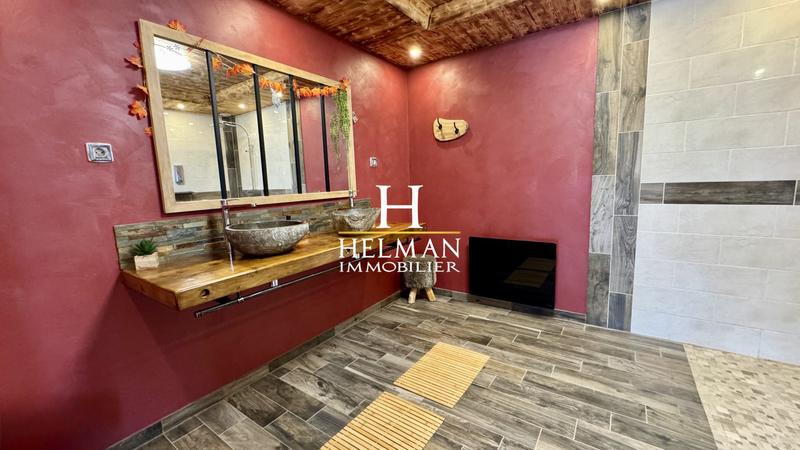 Maison - 174 m² - 6 pièces