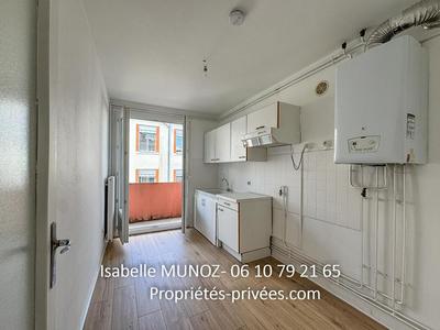 Appartement - 60 m² - 3 pièces