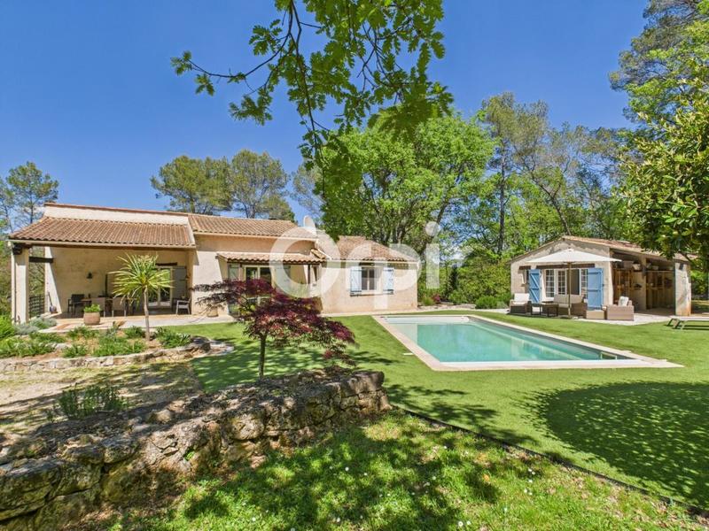 Villa - 172 m² - 6 pièces