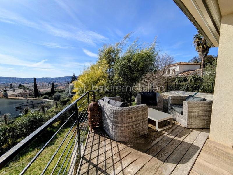 Villa - 110 m² - 4 pièces