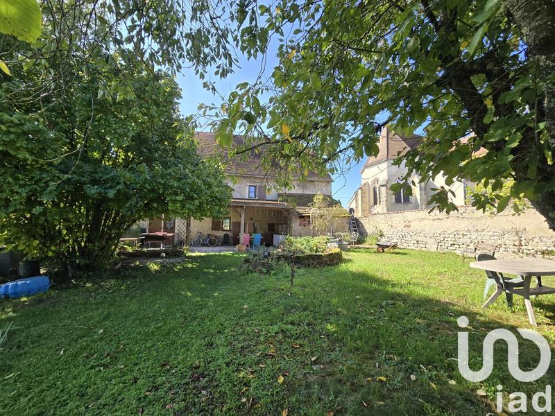 Maison de village - 212 m² - 7 pièces