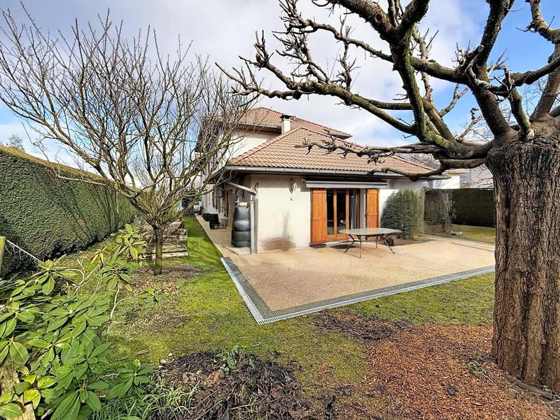 Maison - 164 m² - 6 pièces