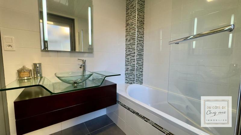 Duplex - 96 m² - 4 pièces