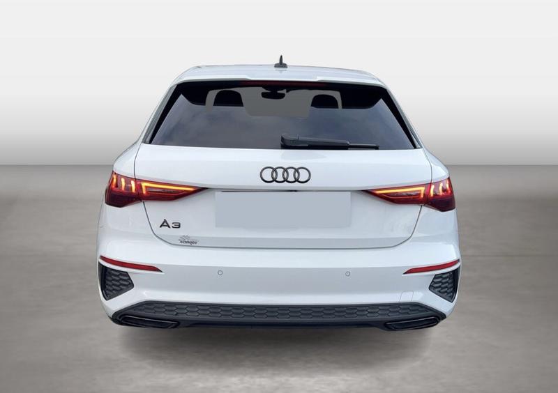 Audi A3 sportback 45 TFSIe 245 s-Line Hybride Rechargeable / Caméra de Recul Carplay Android Auto Régulateurd Distance