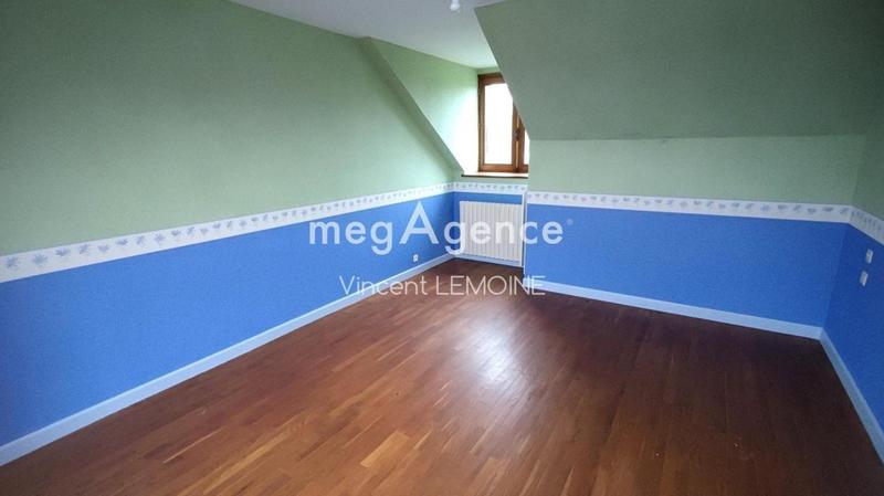 Maison - 186 m² - 8 pièces