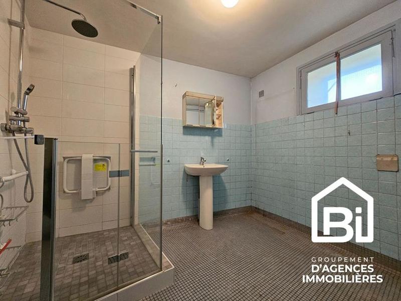 Maison de bourg - 150 m² - 7 pièces