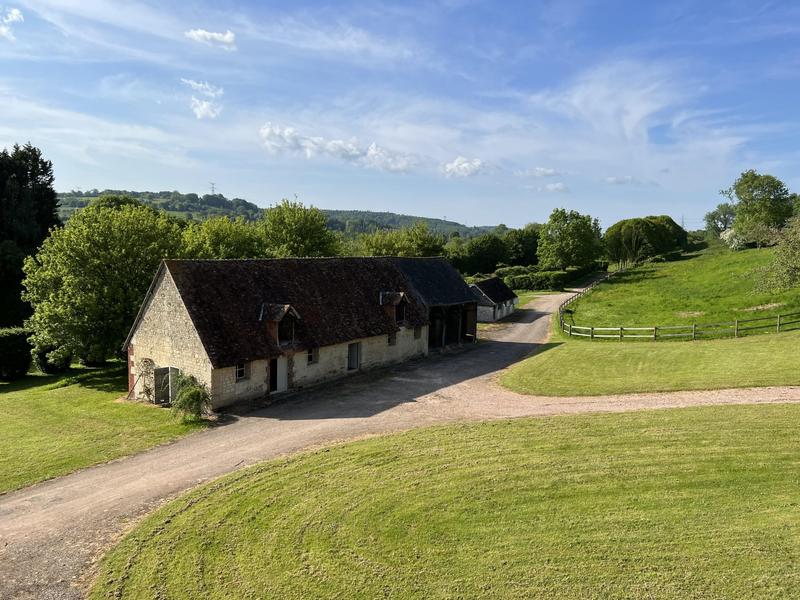 Maison - 420 m² - 11 pièces