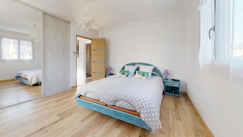 Maison - 172 m² - 5 pièces