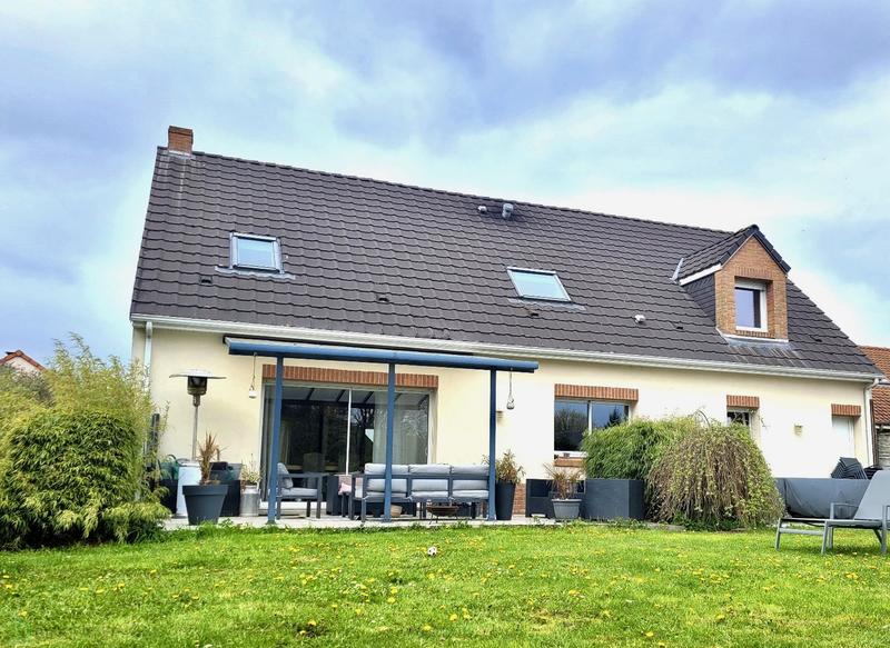 Maison - 150 m² - 7 pièces