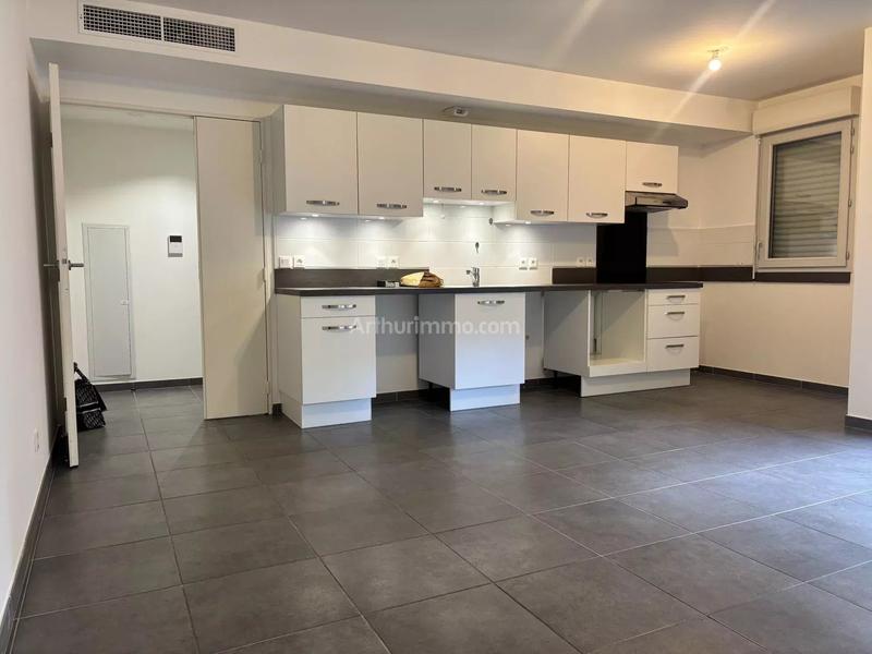 Appartement - 60 m² - 3 pièces