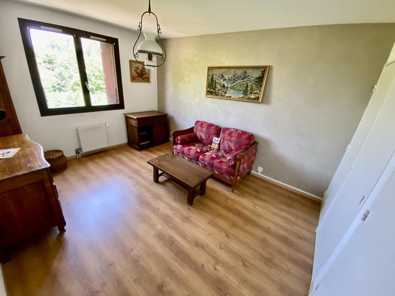 Appartement - 93 m² - 4 pièces