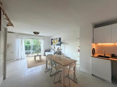 Villa - 60 m² - 3 pièces