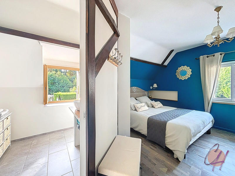 Maison ancienne - 228 m² - 10 pièces