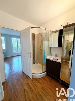 Appartement - 86 m² - 5 pièces