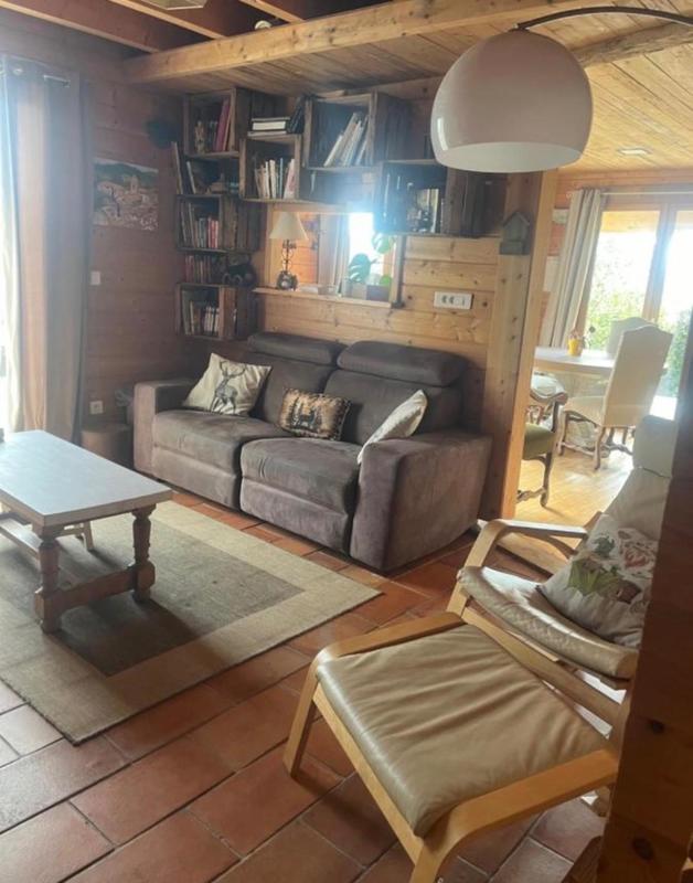 Maison - 140 m² - 6 pièces