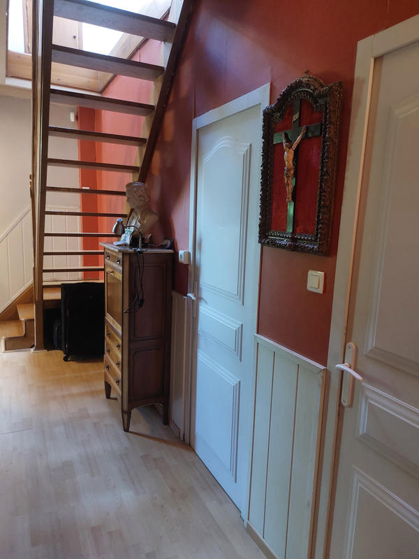 Maison - 240 m² - 7 pièces