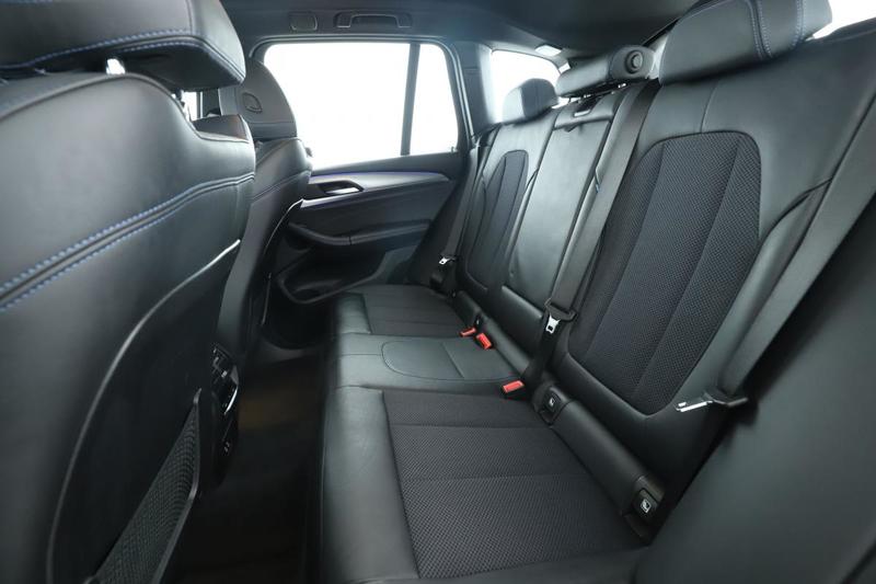 Bmw X3 sDrive18dA m Sport 150 ch