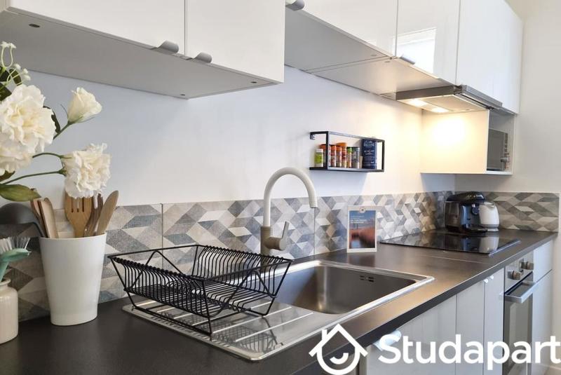 Chambre - 12 m² - 1 pièce