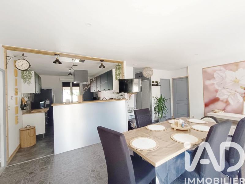 Maison - 120 m² - 5 pièces