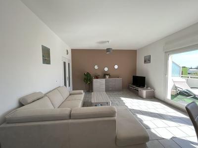 Appartement - 75 m² - 3 pièces