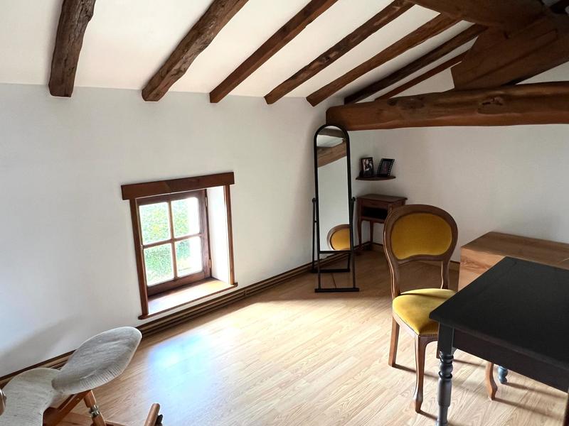 Maison - 250 m² - 7 pièces