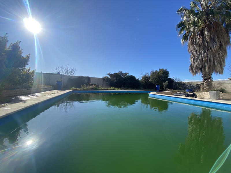 Villa - 370 m² - 8 pièces