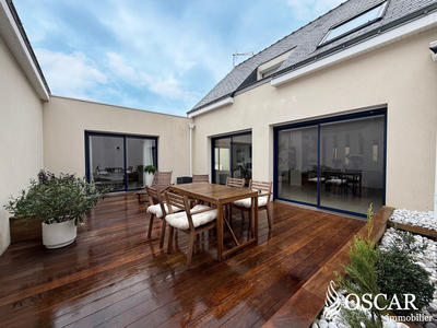 Maison - 140 m² - 5 pièces