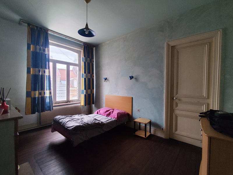 Maison - 230 m² - 5 pièces