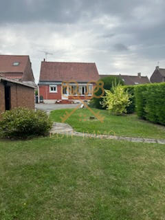 Maison - 95 m² - 4 pièces