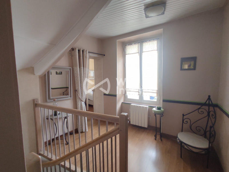 Maison - 195 m² - 6 pièces