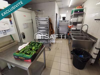 Local commercial - 116 m² - 5 pièces