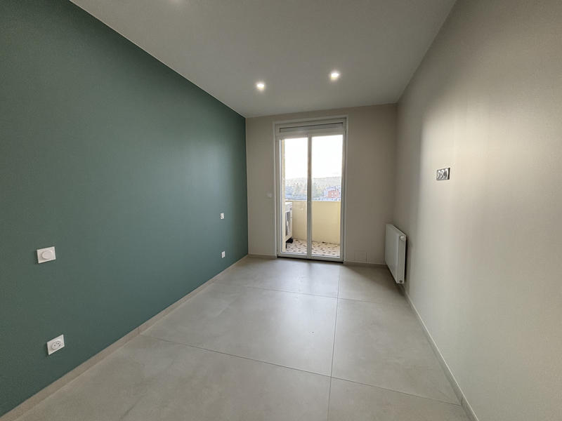 Appartement - 92 m² - 3 pièces