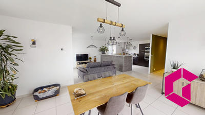 Maison - 125 m² - 5 pièces